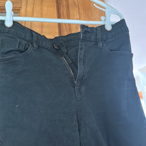 BDG BLACK JEANS - Picture 2 of 3